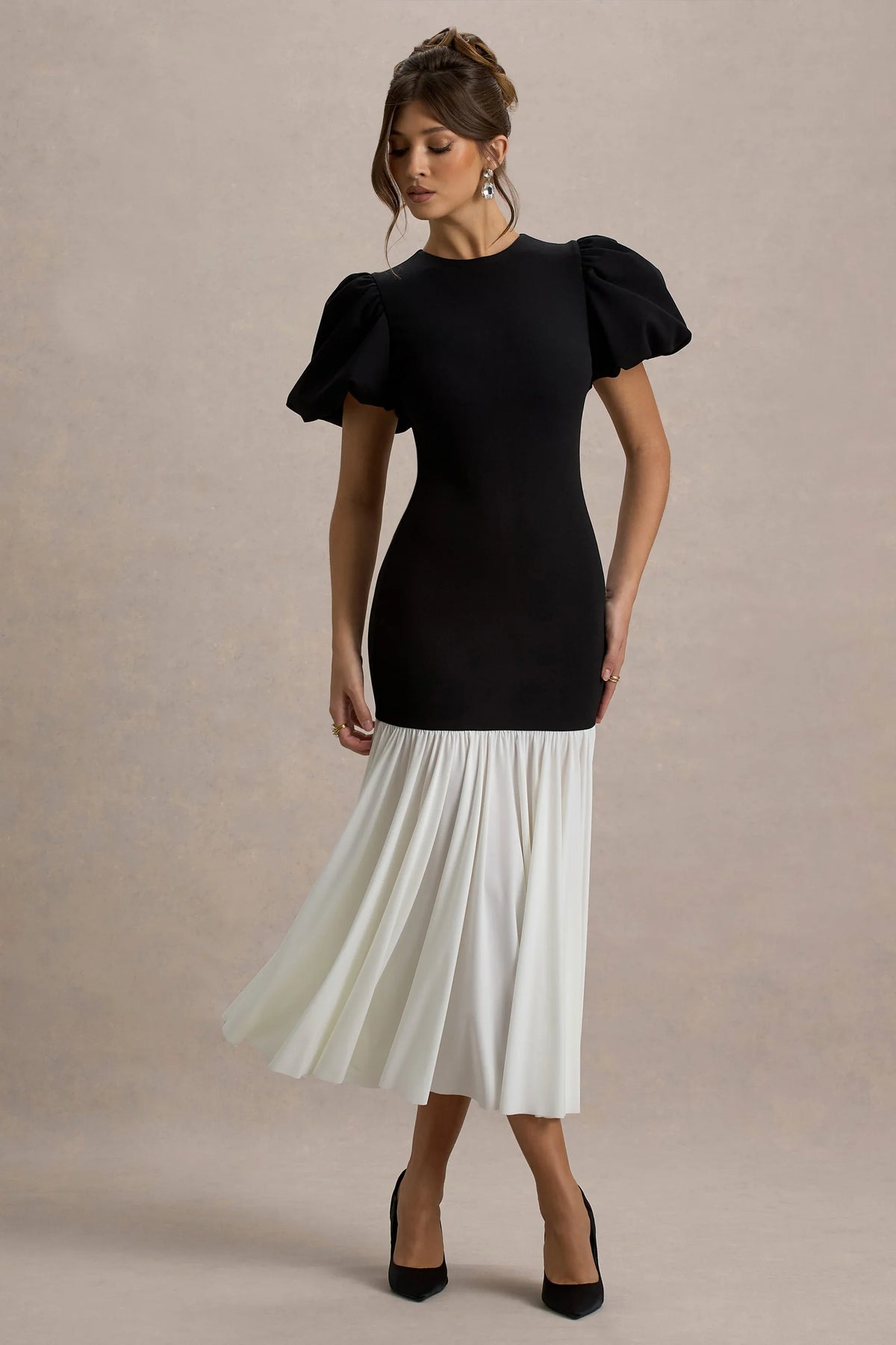 Cinzia | Black & White Puff-Sleeve Volume-Hem Midi Dress