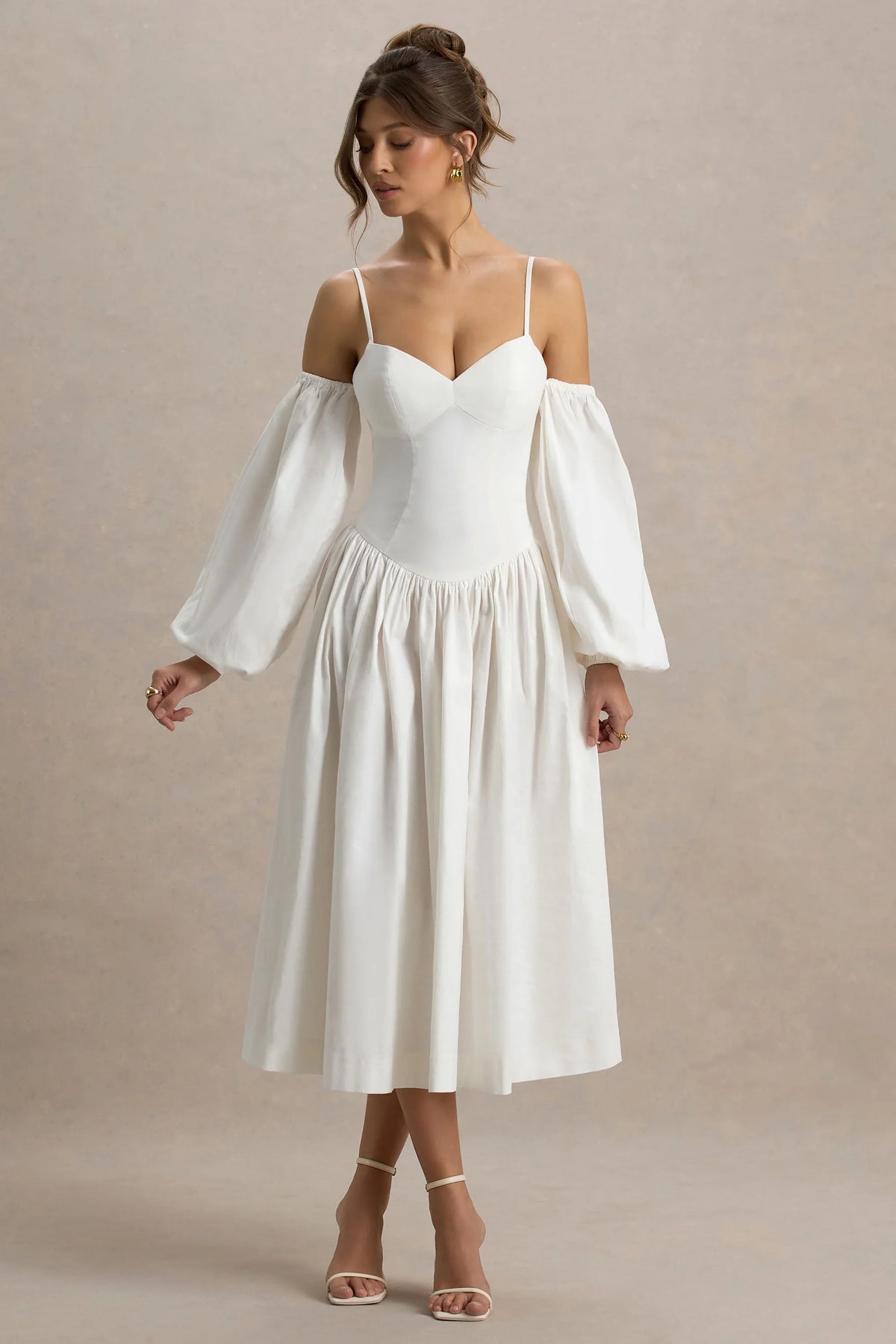 Macie | Cream Sweetheart Midi Dress With Balloon Sleeves