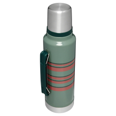 The Vintage Loom Legendary Classic Bottle | 1.5 QT