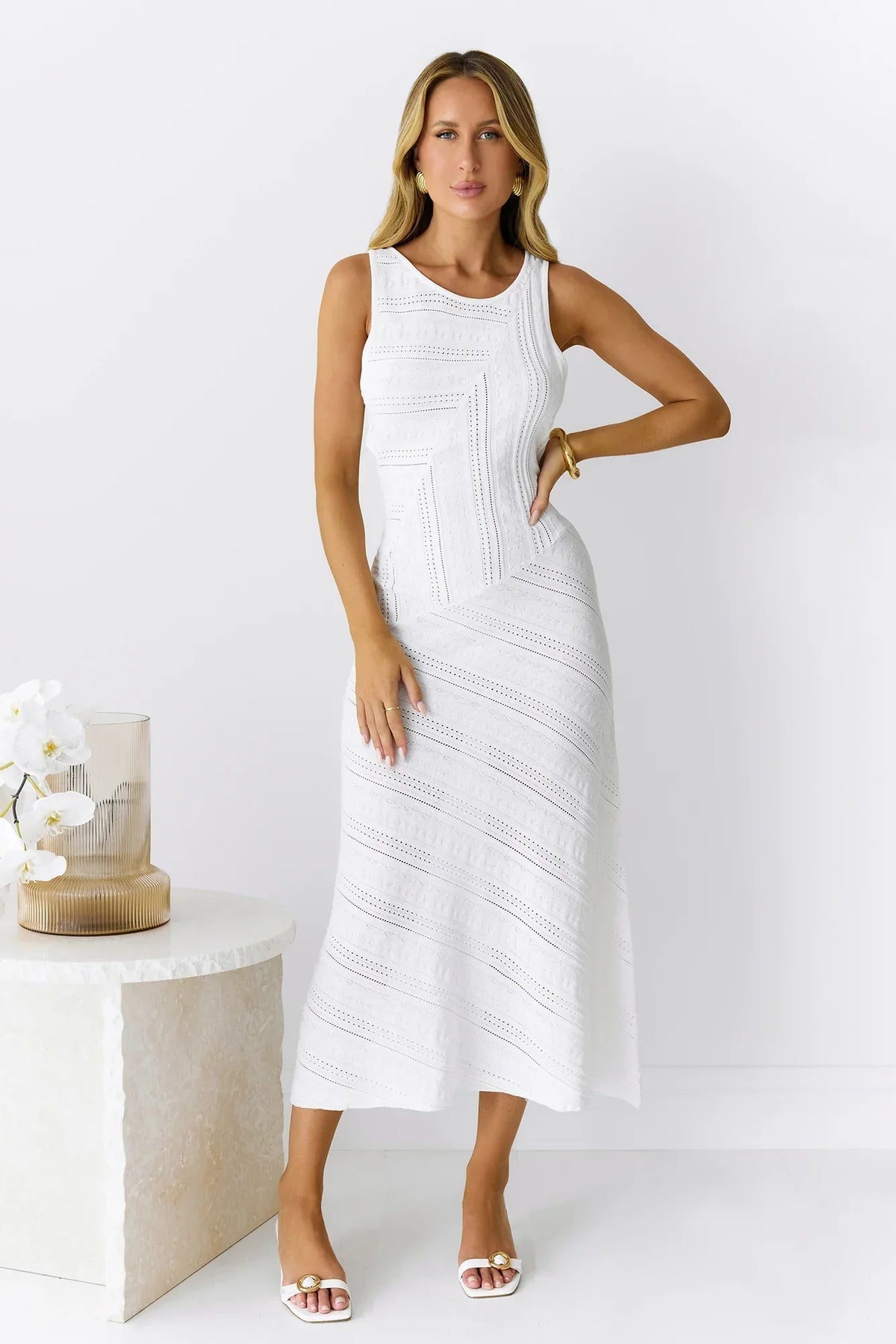 Island Of Moonflowers Midi Dress White